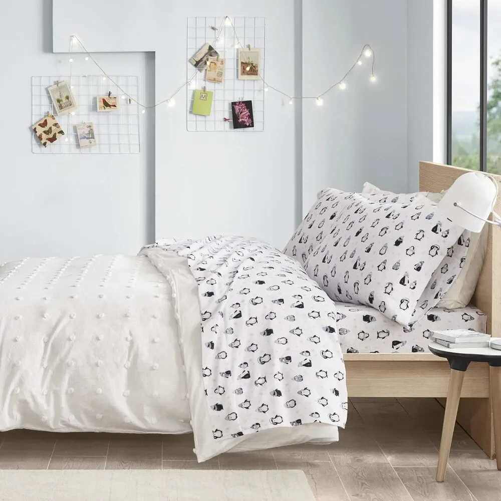 Intelligent Design Cozy Soft 100% Cotton Flannel Full Blue Penguins 4 Piece